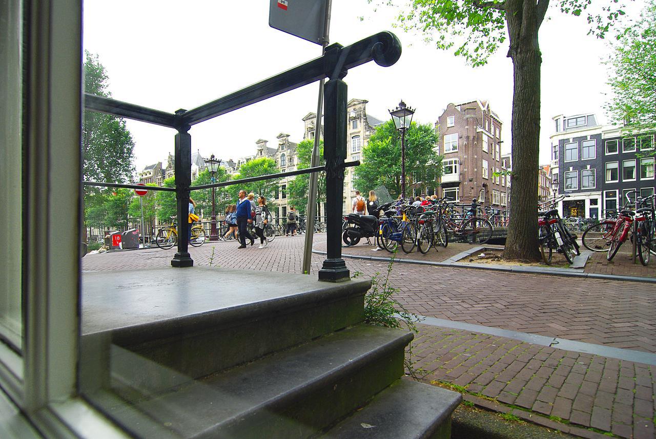 Zandberg - Canal View Apartments Amsterdam Bagian luar foto